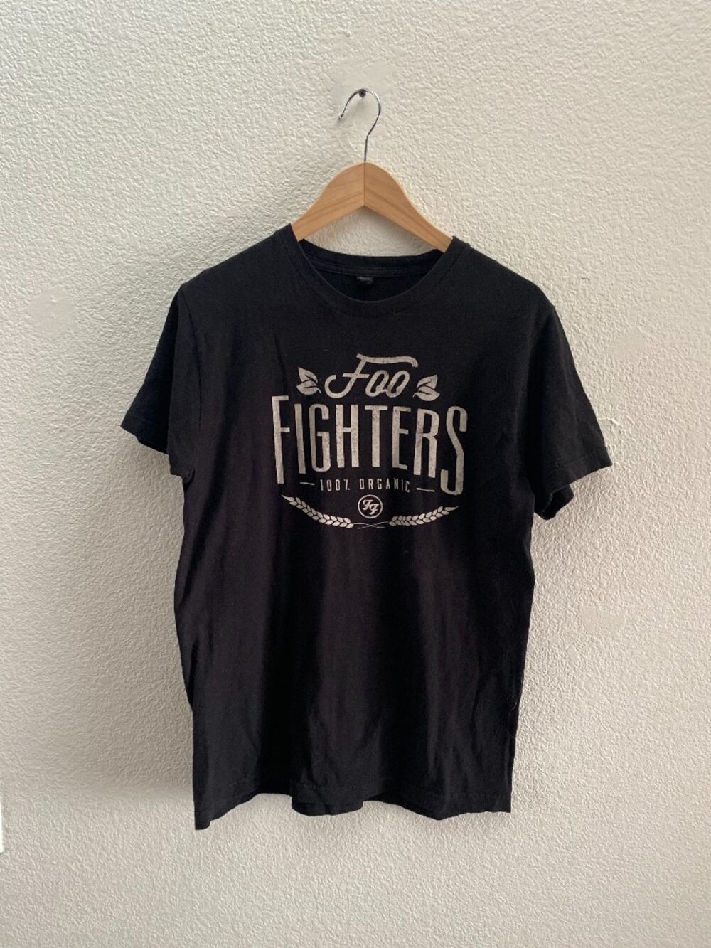 Foo Fighters 100% Organic T-Shirt Medium Rock Band Concert Tour Tultex